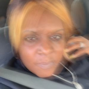 Meet your Posher, Catherine